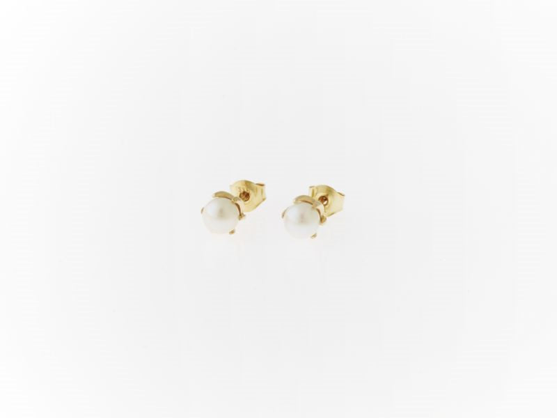 8 kt. ørestik m. kulturperle