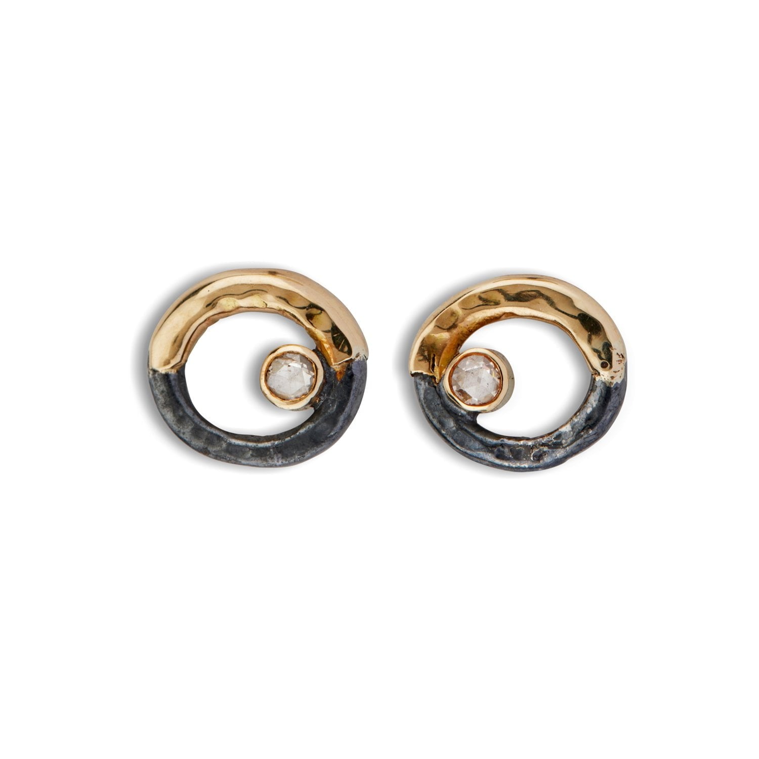 Oxyderet/14 kt. ørestikker Victoria Rose 0,08ct.