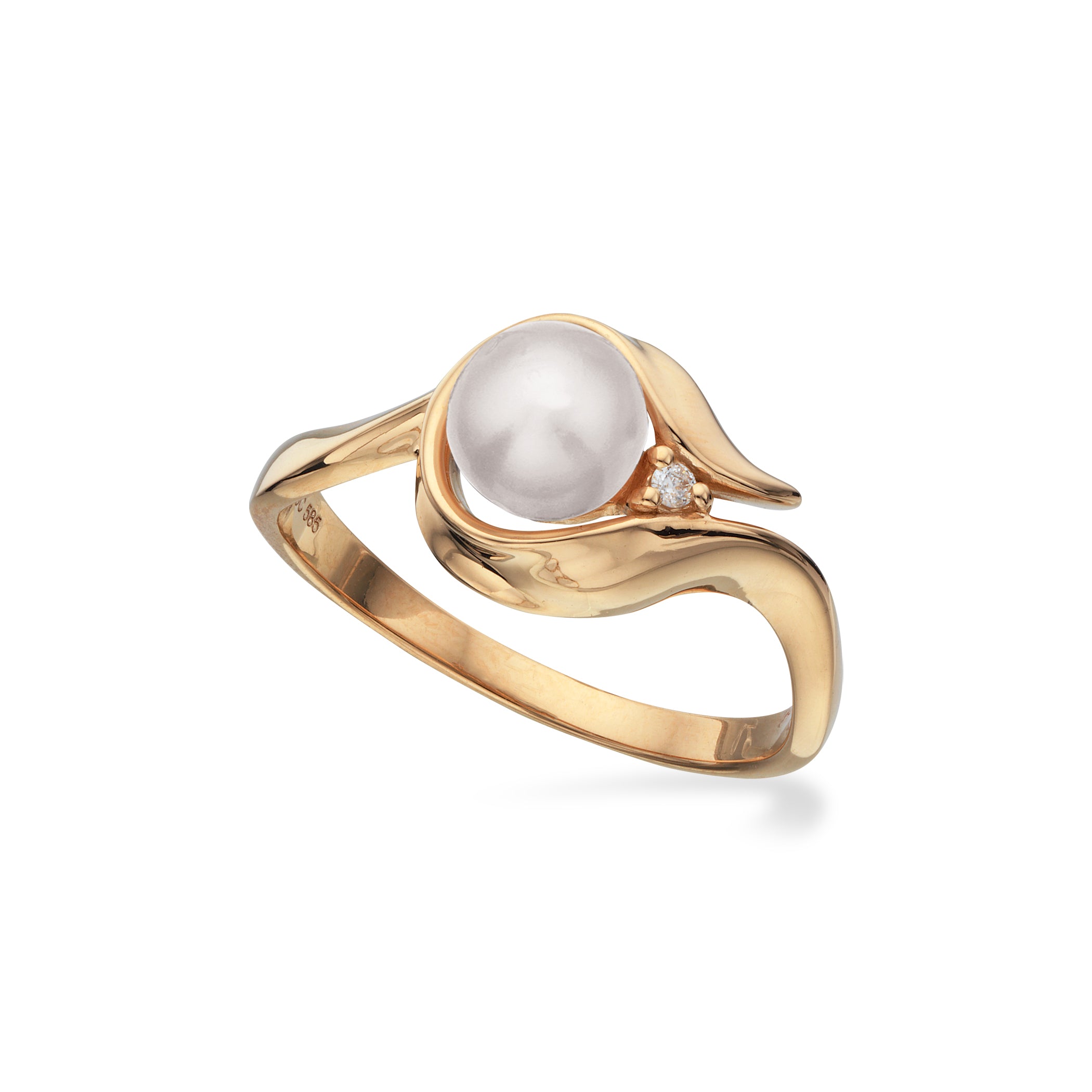 14 kt. ring m/perle og 0,015 W/SI