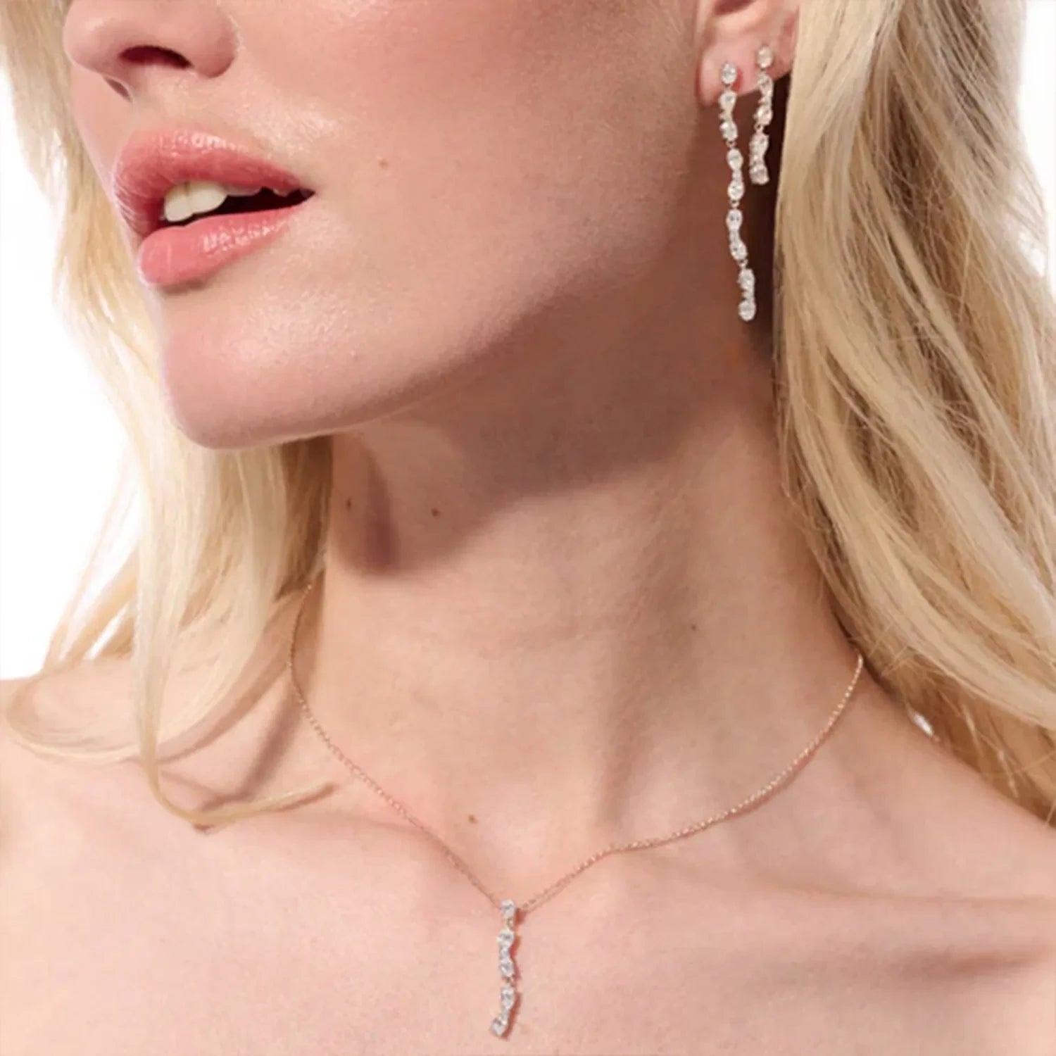 Ellera forgyldt Ovale Sette øreringe