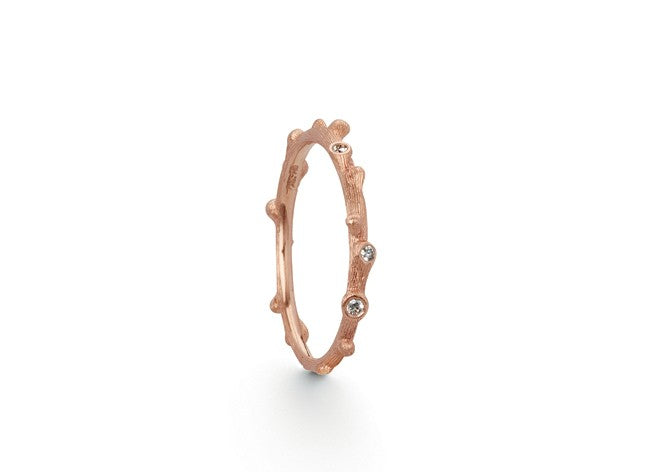 Nature ring 18 karat rosaguld 5 brill. i alt 0,04