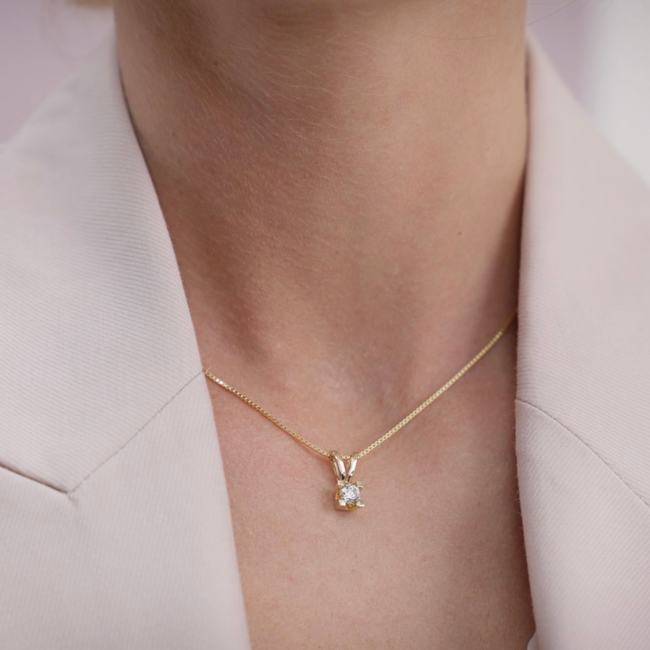 Kleopatra vedh 0,25 H-W/SI 14 kt guld