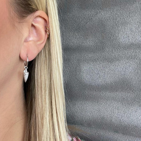 Sølv rhod. øreringe Konkylie