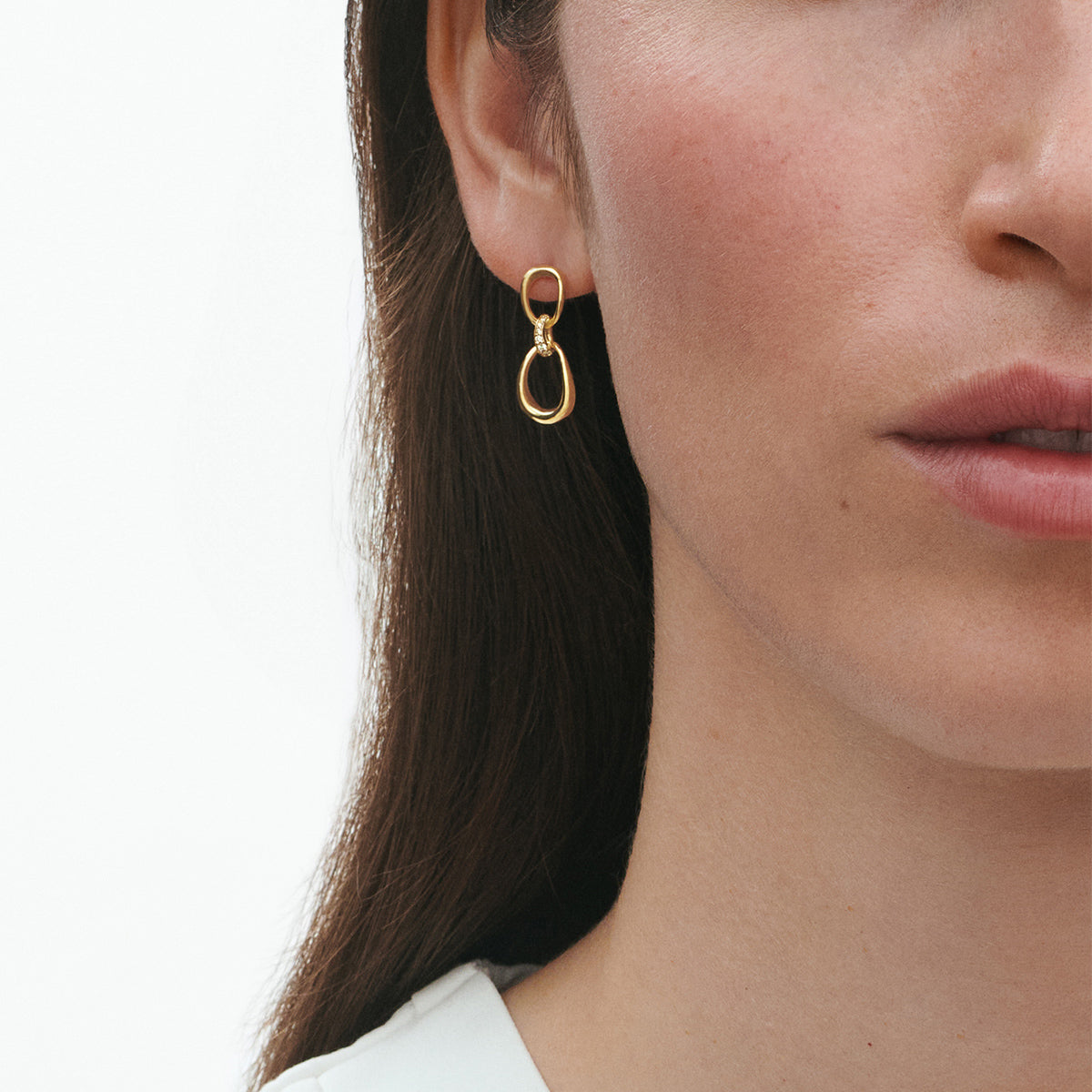18 kt. Offspring øreringe m/0,05 ct.