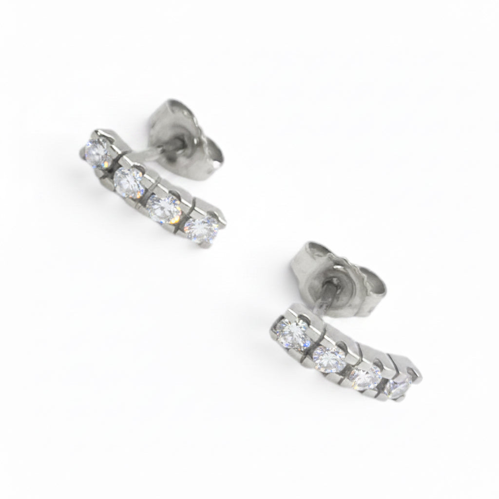 14 kt. hvidgulds ørestikker m/ialt 0,32 ct. W.VVS