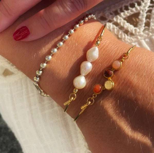 HORIZON top m/rød mix forgyldt til armring