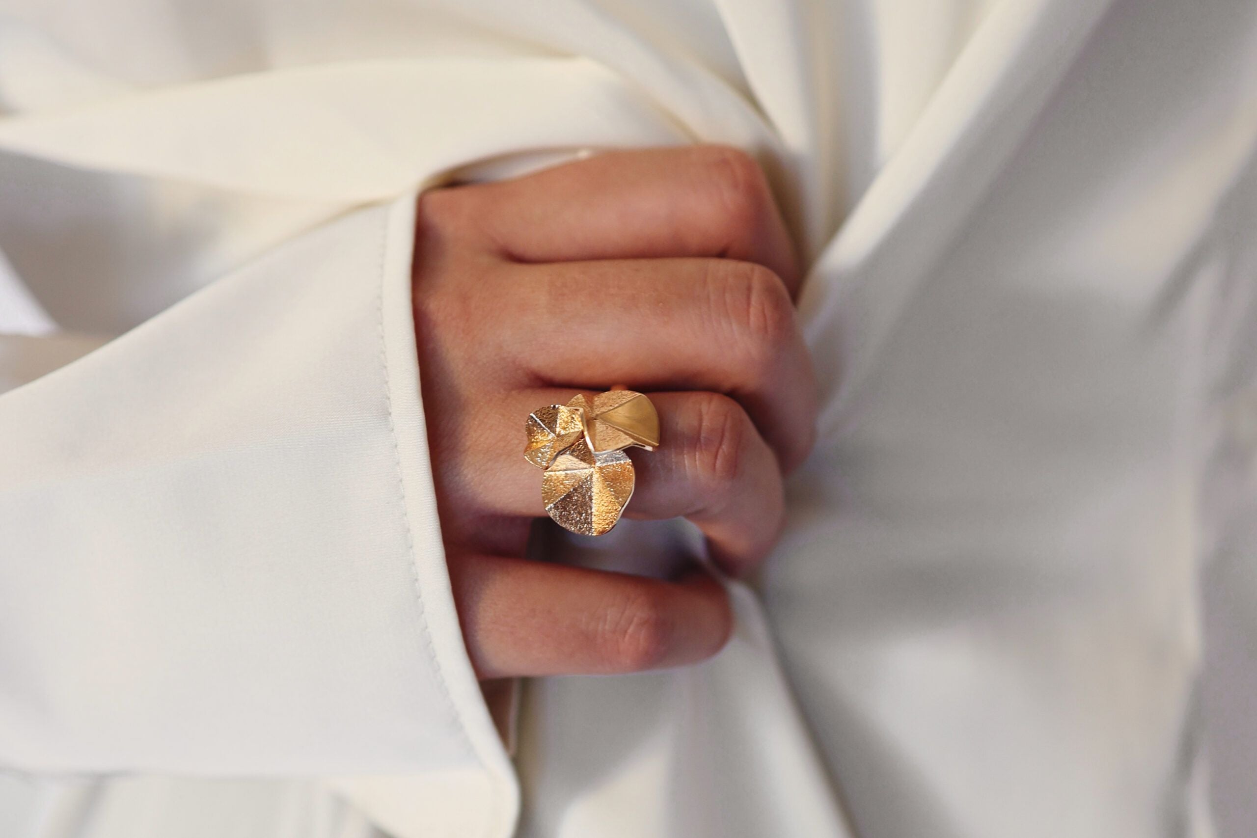14 kt. Ring Lily Lumina, Per Borup