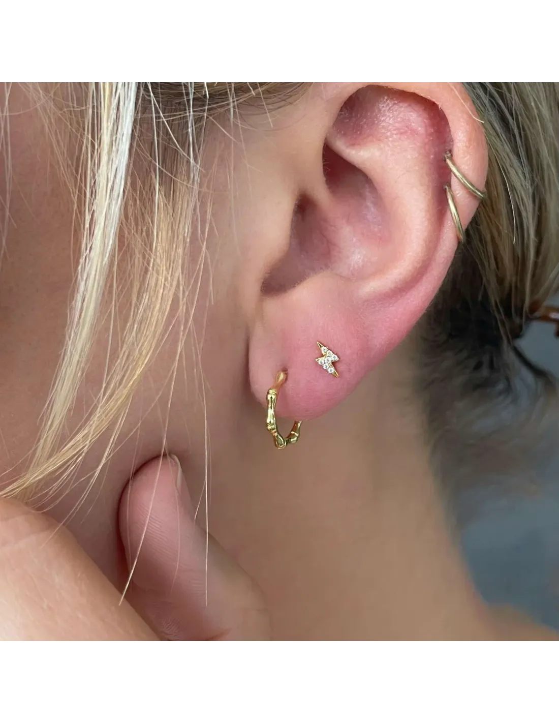 NXT.H forgyldt ørestikker m/lyn