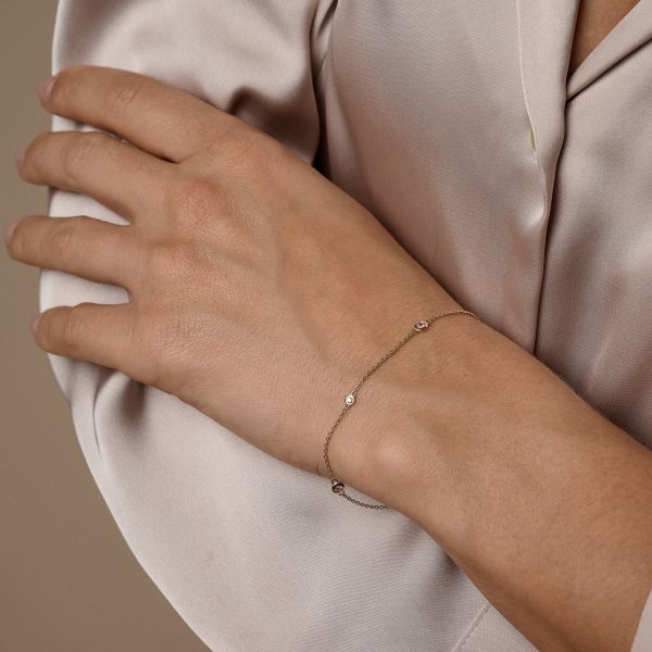 14 kt. Zoe armbånd m/pink safir og 3x 0,025 ct. W.si